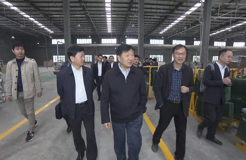 上馬村民委員會，現(xiàn)代化交通新步伐的新聞標題揭曉